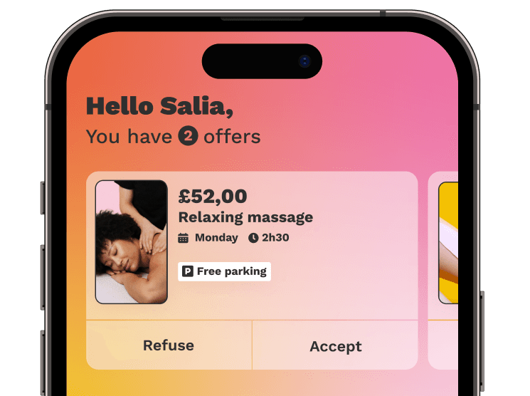 A smartphone screen showing a job offer on the Wecasa app.