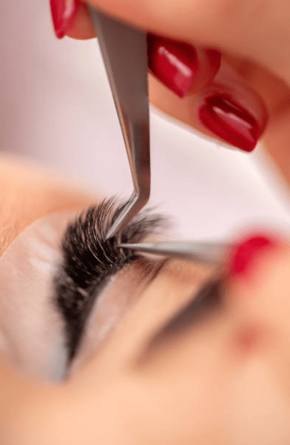 How much does an eyelash extension cost?