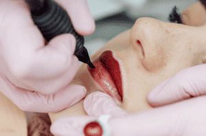 semi permanent lip liner