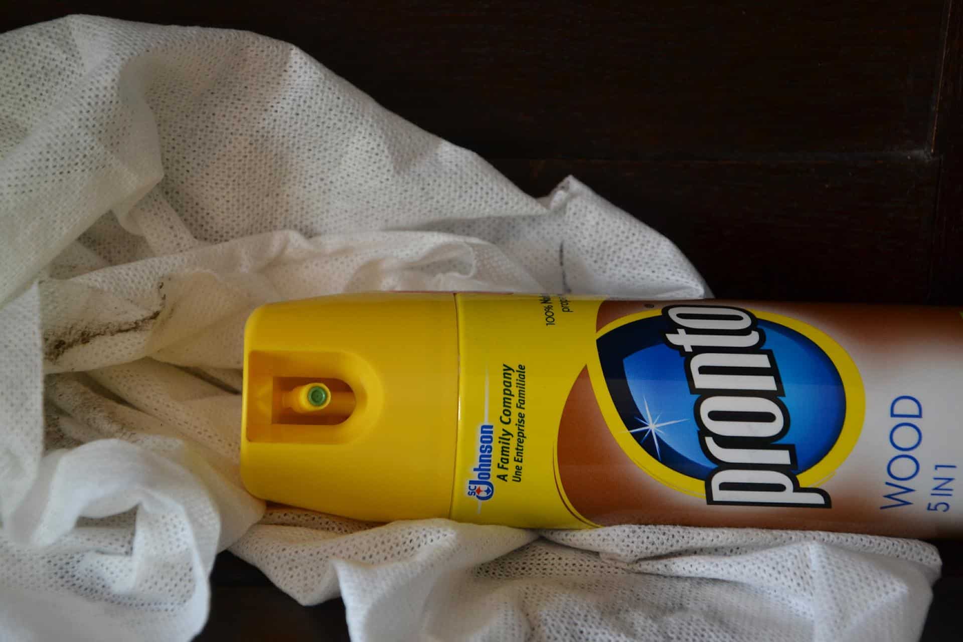 How to Clean Vertical Blinds Easily StepbyStep The mag 'Wecasa