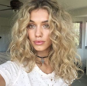 loose curls