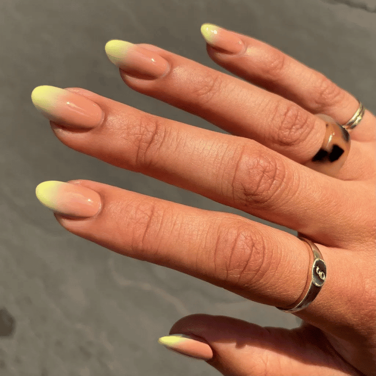 summer ombre nails