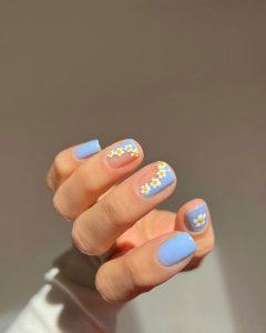 baby blue nails