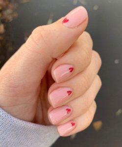 romantic nails