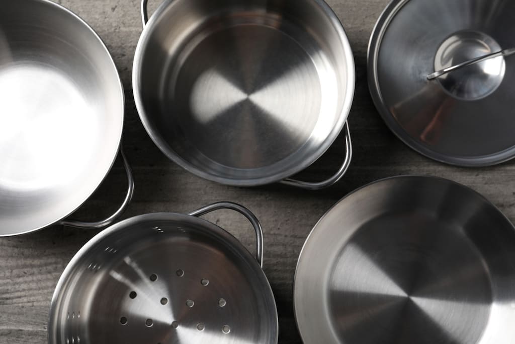 Clean pots and pans