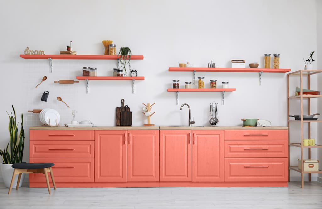 Incorporating Colorful Accents for Vibrant Kitchen Spaces