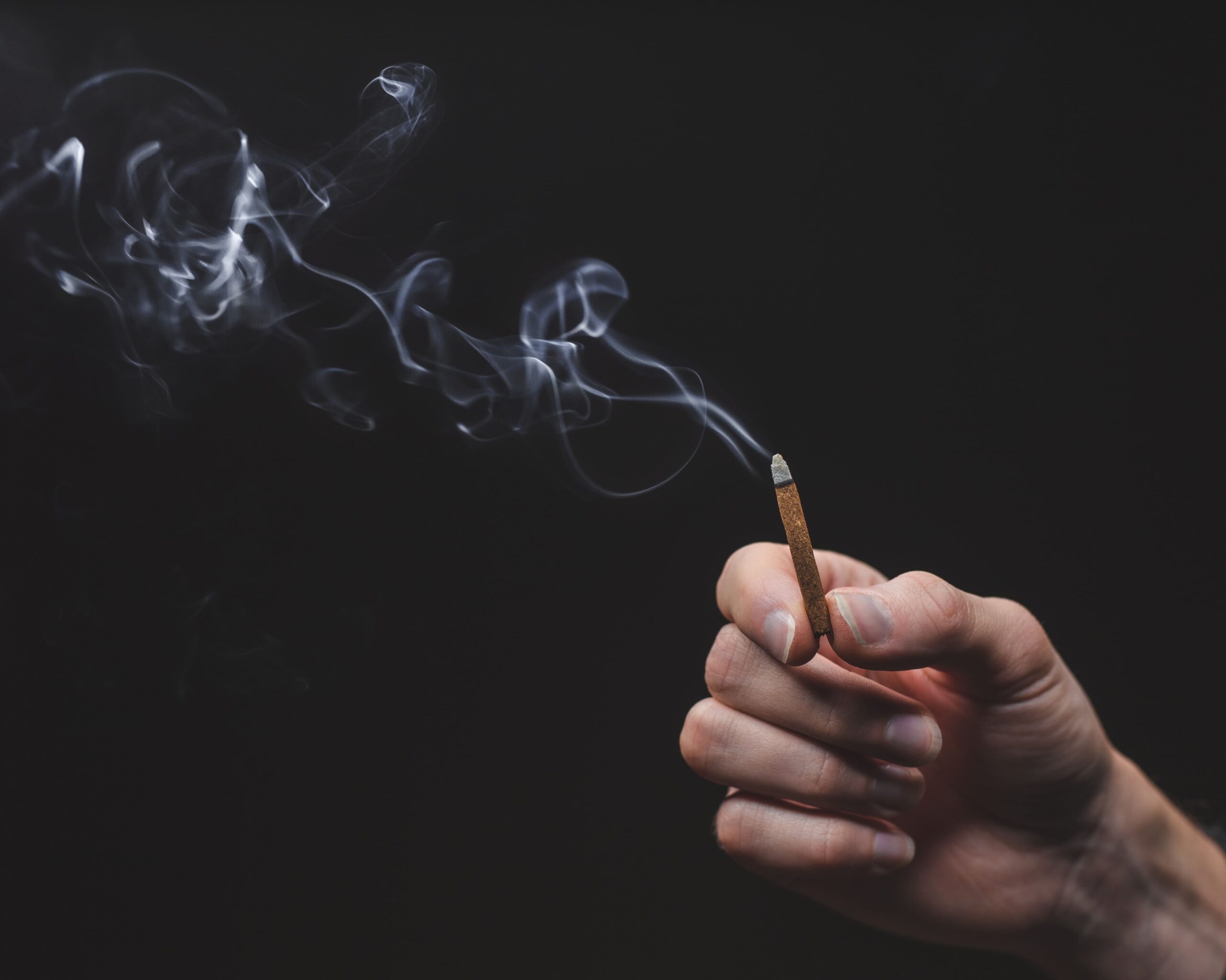 cigarette smoke-how to get rid of the smoke smell in your house